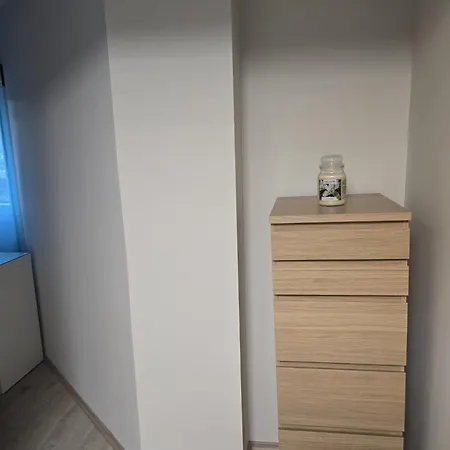 Marine Penthouse Ground Floor 公寓 *