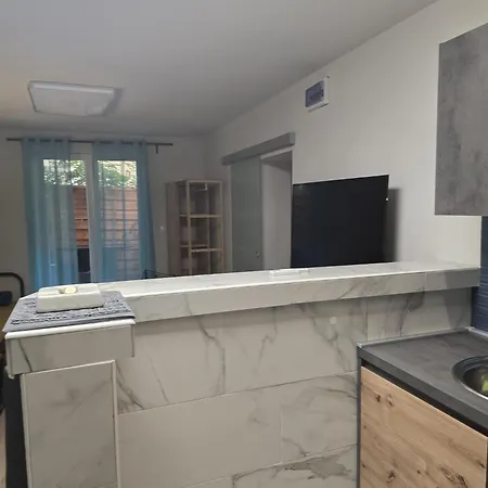 Marine Penthouse Ground Floor Apartman